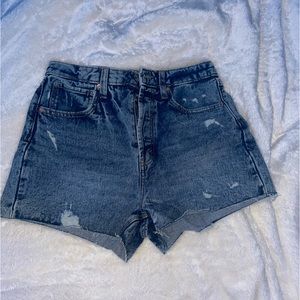 wild fable (target) distressed blue jean shorts